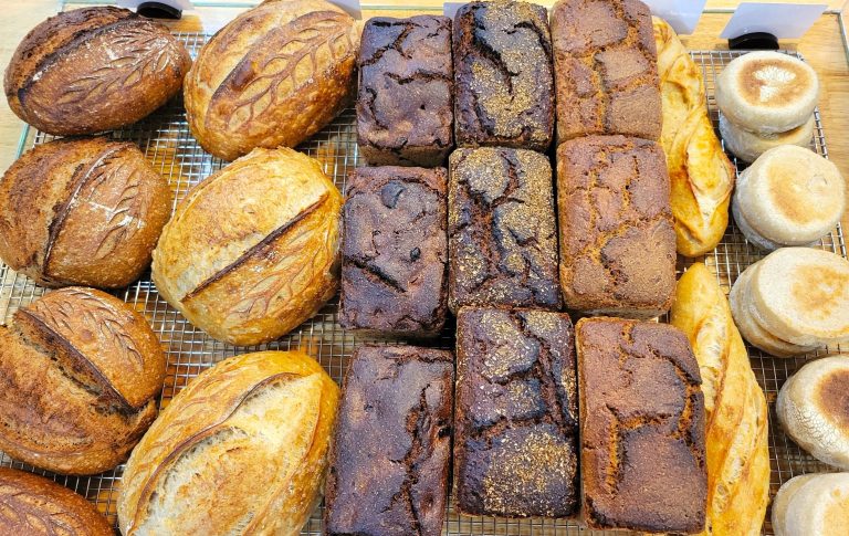 Read more about the article Sunday News: Anastasia’s brings European rye, cardamom knots to North Tonawanda