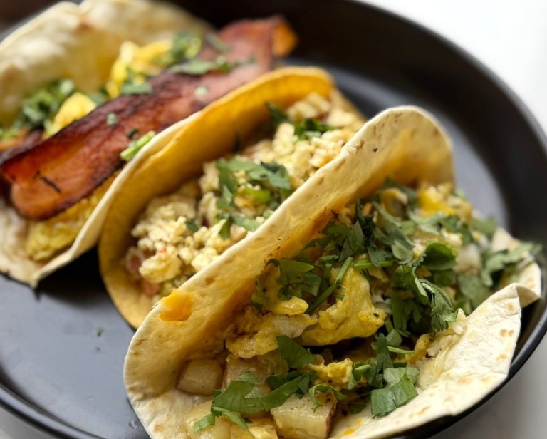 Read more about the article Sunday News: Oralia offers downtown oasis of quiet, wifi, and breakfast tacos