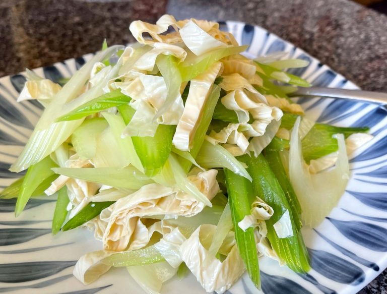 Read more about the article Review: At Home Taste, finding your own thrills amid new Chinese choices