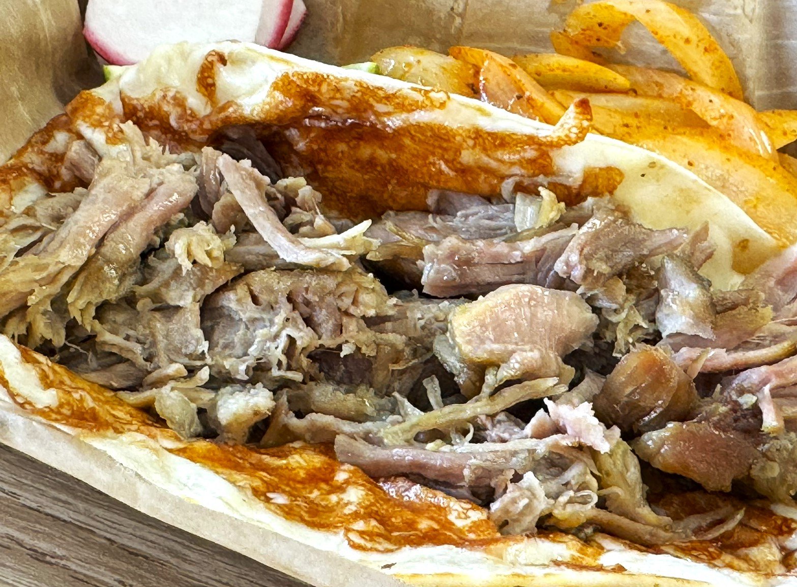 Read more about the article Review: At La Oaxaqueña Taqueria, a worthy pilgrimage site off the hungry highway