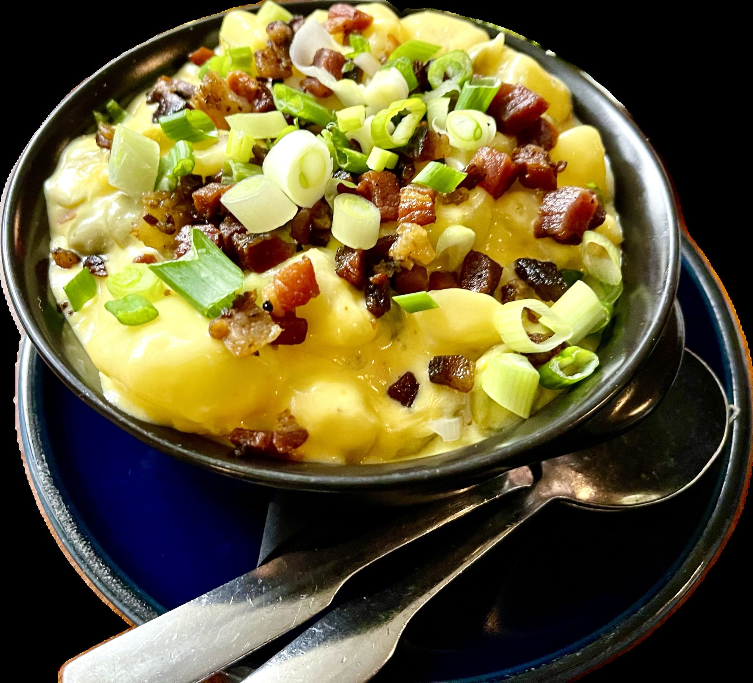 Read more about the article Review: At Winfield’s Pub, masterful performer brings heavy metal back in Lackawanna