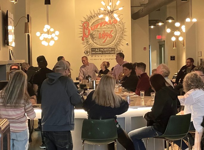 Read more about the article Sunday News: 42 North and Fat Bob’s go downtown with Queen City Bistro