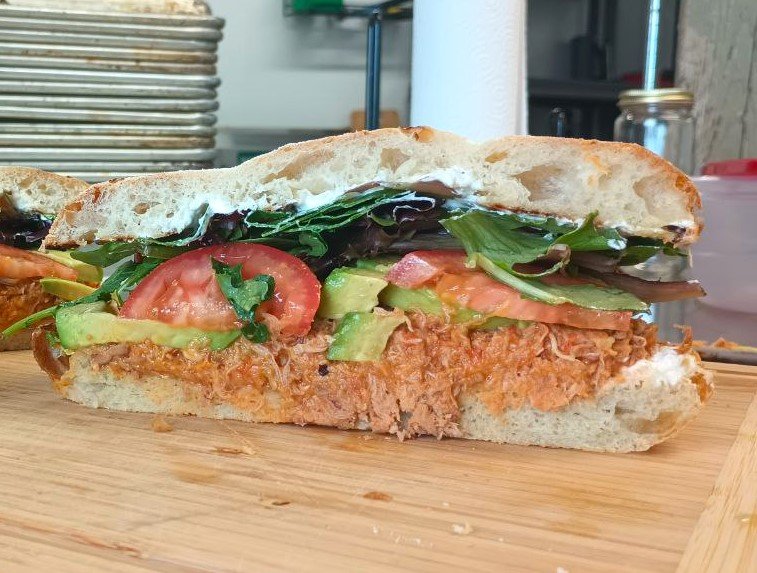 Read more about the article Sunday News: Empanada duo brings tortas to Chandler St., Rin returns to Elmwood