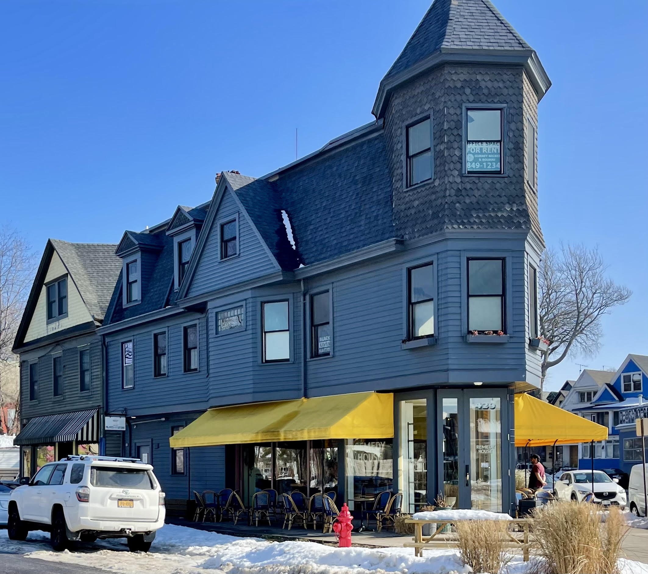 Read more about the article Sunday News: Remedy House and Flint go dark, Funkapalooza 2024, and where to find pita