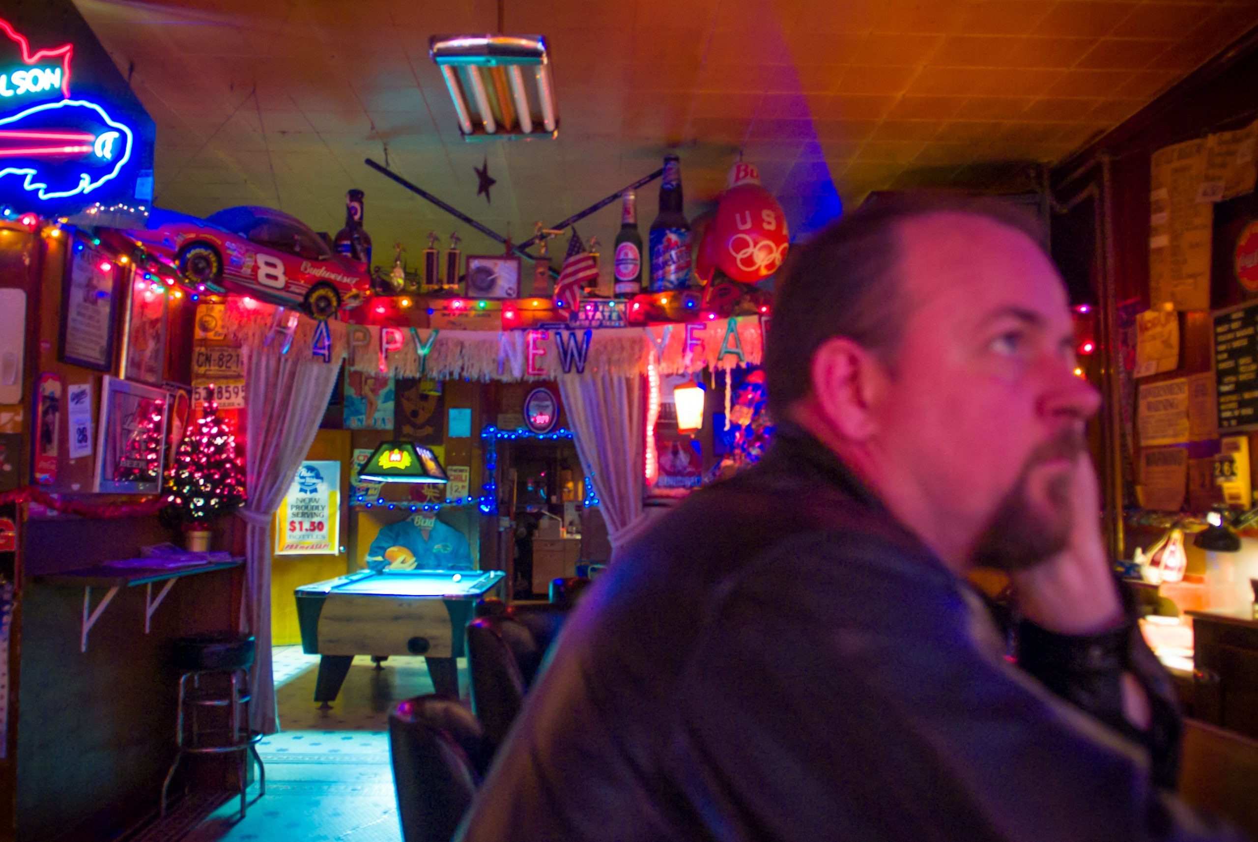 Read more about the article A new generation of Buffalo sports fans meets their ‘wide right’