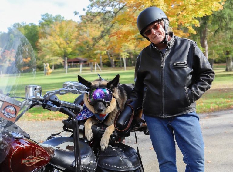 Read more about the article Sunday News: Ezra, Mary, and her Harley set epic coast-to-coast Ride for Roswell