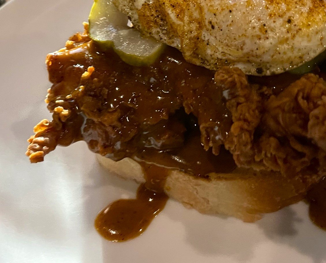 Read more about the article Four Bites Focus: Toutant’s Nashville chicken
