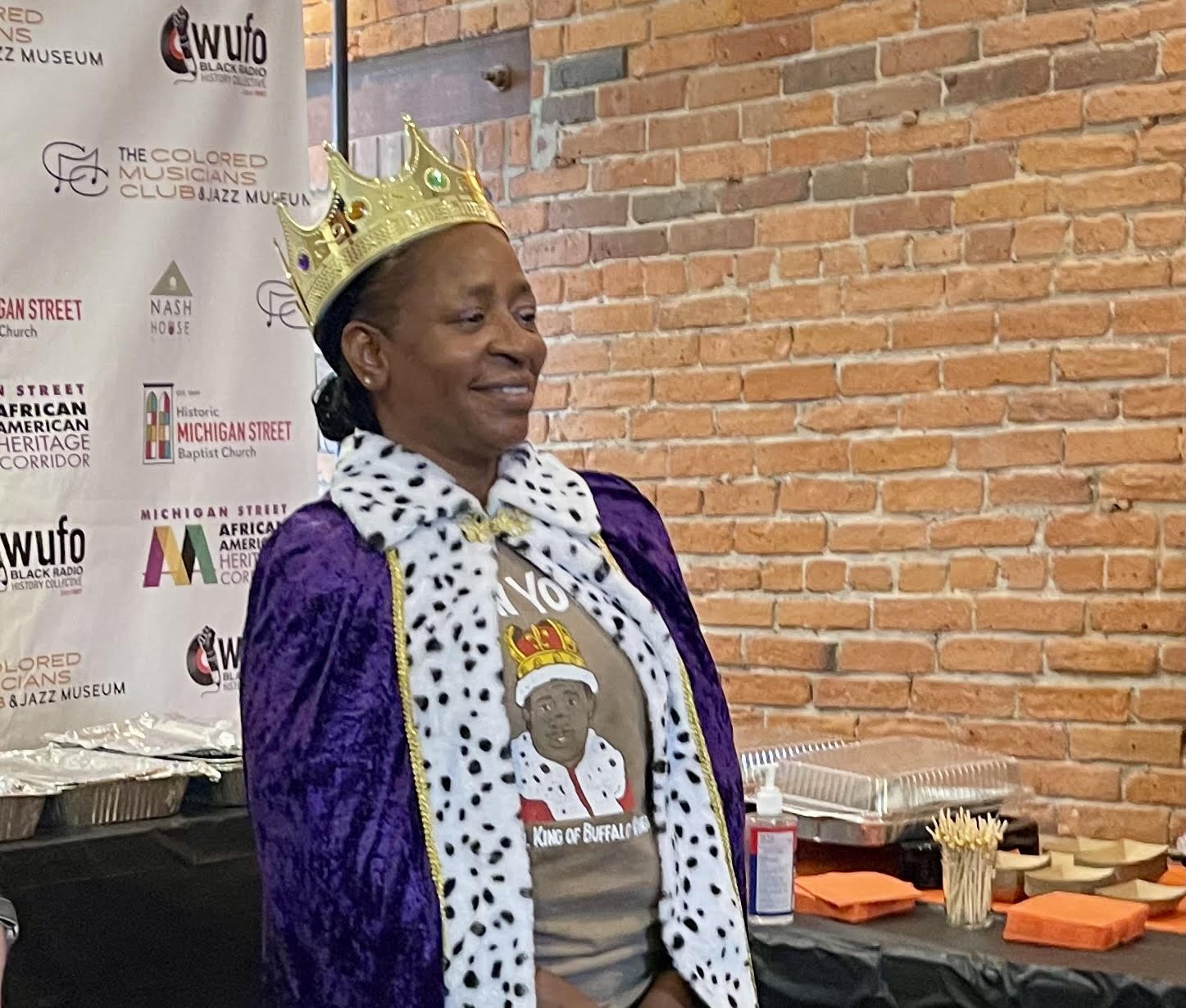 Read more about the article Sunday News: John Young’s mumbo returns, to Buffalo and world acclaim