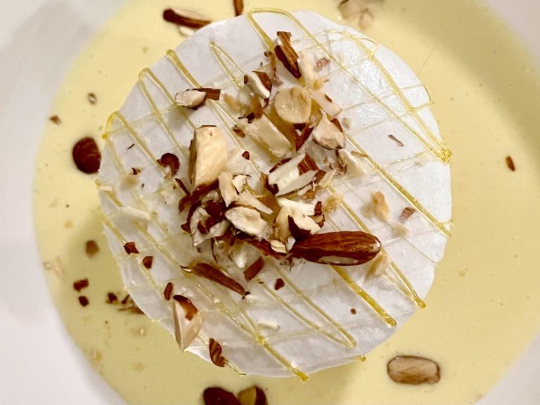 Read more about the article In which the Four Bites news column shreds its newsprint handcuffs