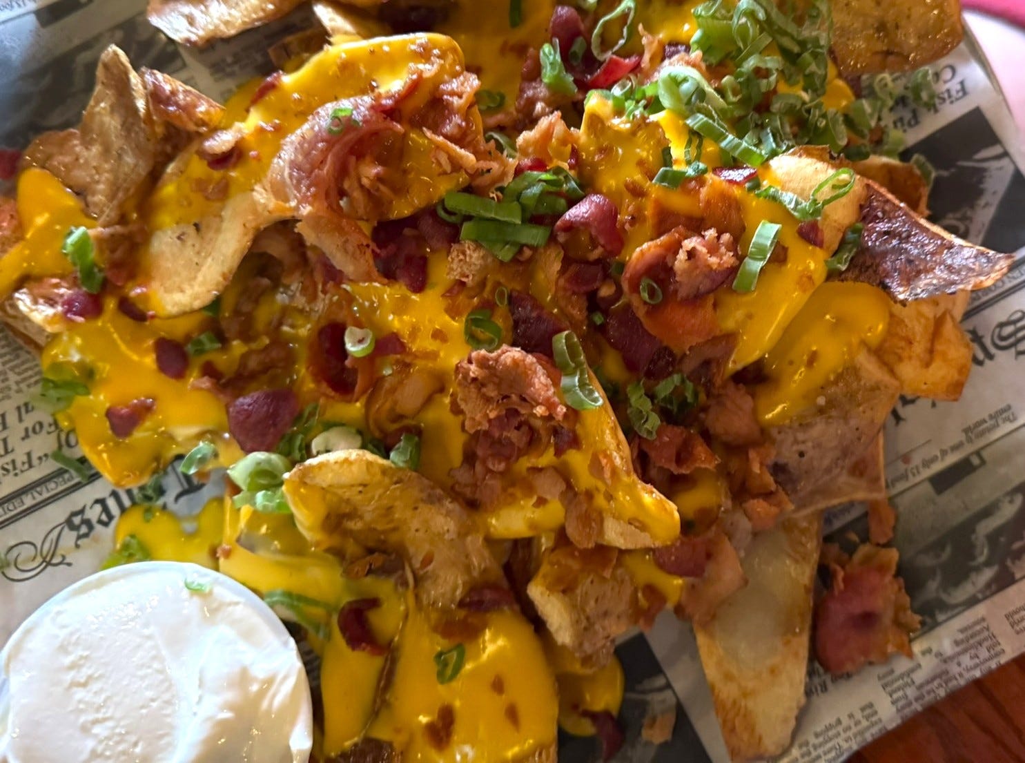 Read more about the article Review: At Bandana’s, soulful home cooking worth a Youngstown detour