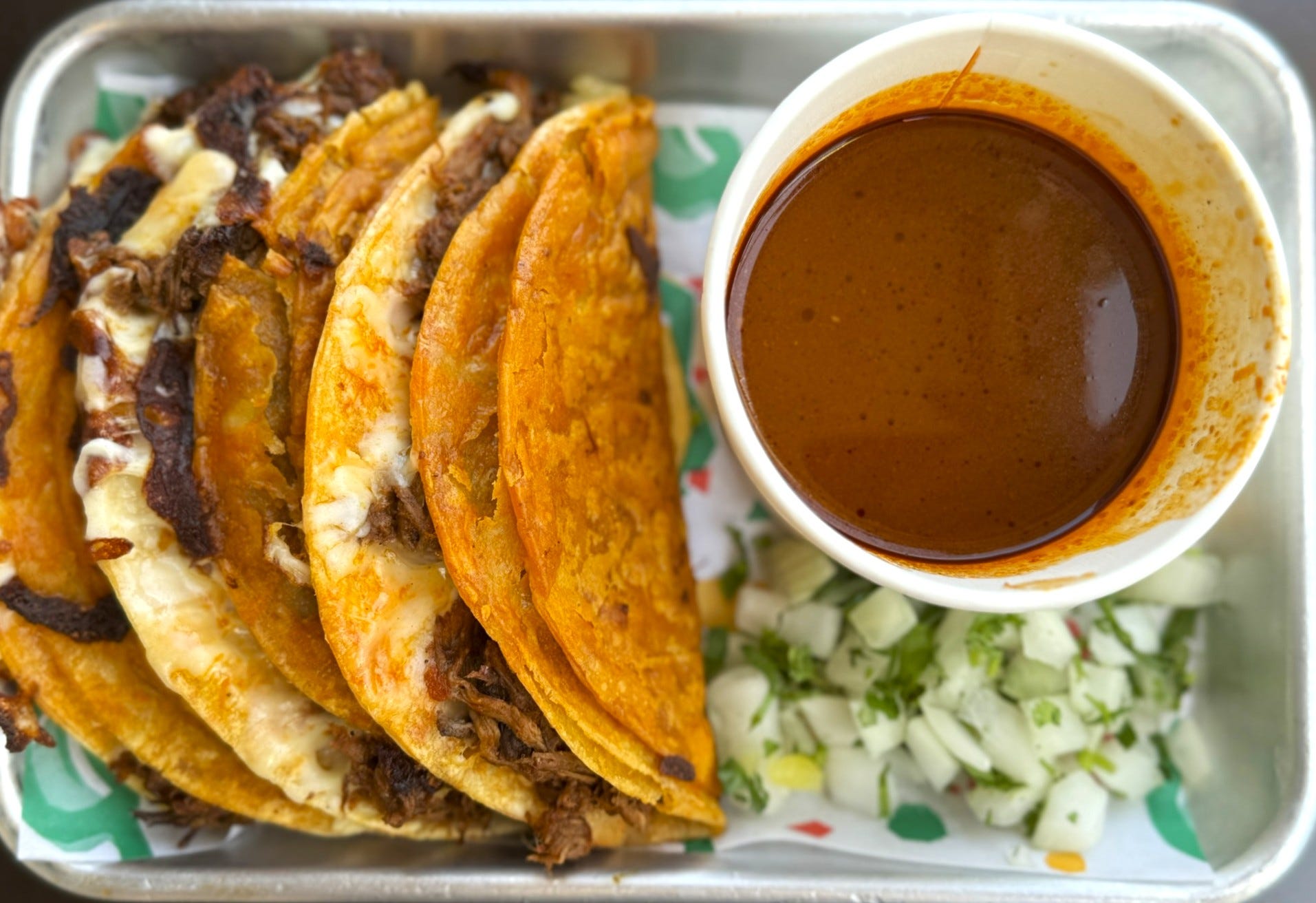 Read more about the article Review: At Manito Taco Shop, top Niagara County Mexican, with character