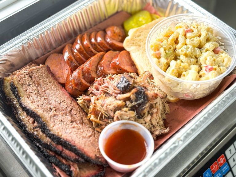 Read more about the article Sunday News: On Saturdays, new BBQ talent takes Lockport stage