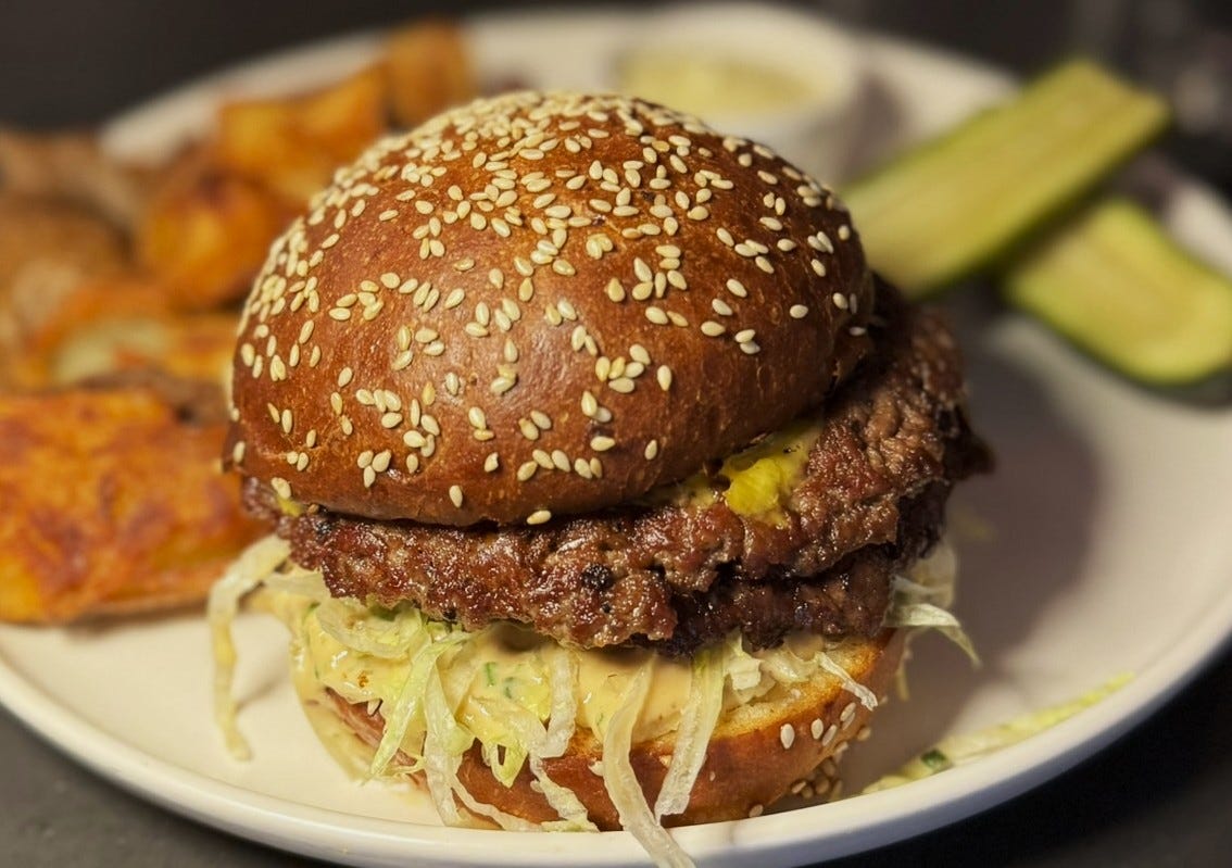 Read more about the article Sunday News: At Fairbanks, burgers back on menu at historic Lewiston building