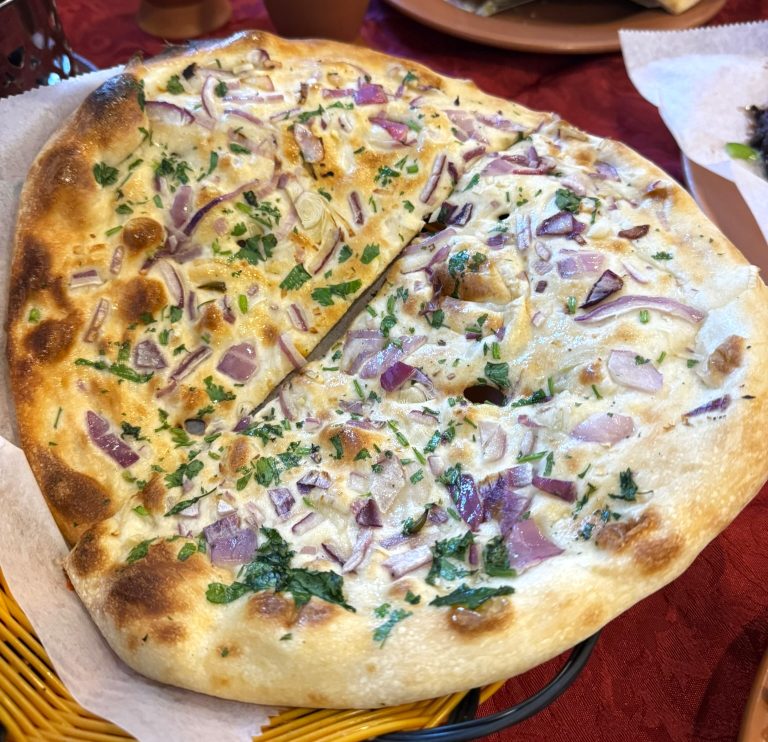 Read more about the article REVIEW: At Clay Handi, Pakistan’s intricate, passionate cuisine finds home in Kenmore