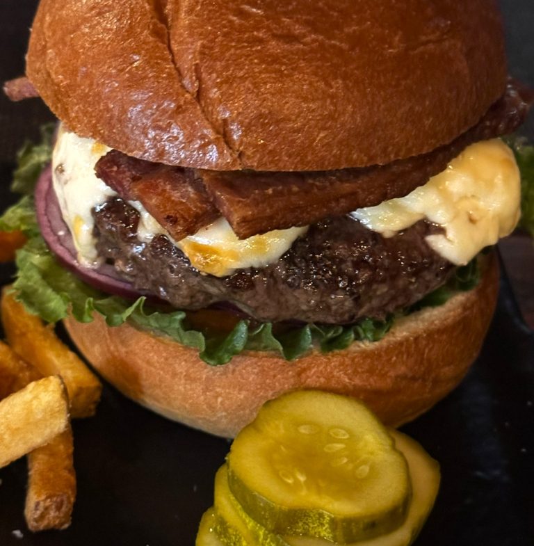 Read more about the article REVIEW: At Shamus, cracking the case of why it’s among Lockport’s best restaurants