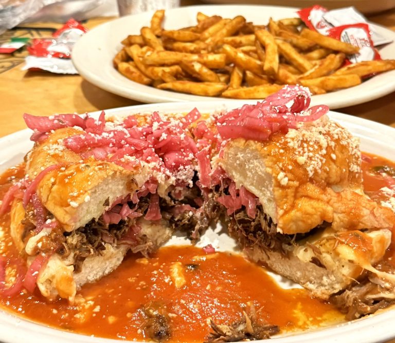 Read more about the article SUNDAY NEWS: Tortas ahogada prove Taqueria Los Mayas is Buffalo’s top Mexican restaurant